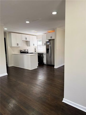 287 Banberry Drive, Atlanta, GA 30315