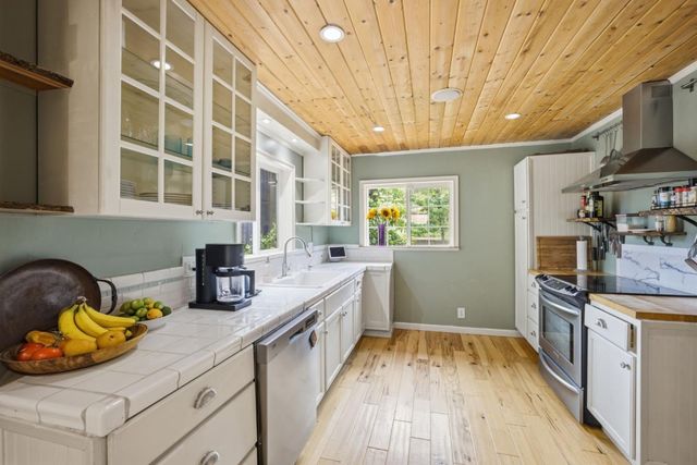3150 Day Road, Gilroy, CA 95020