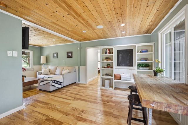 3150 Day Road, Gilroy, CA 95020