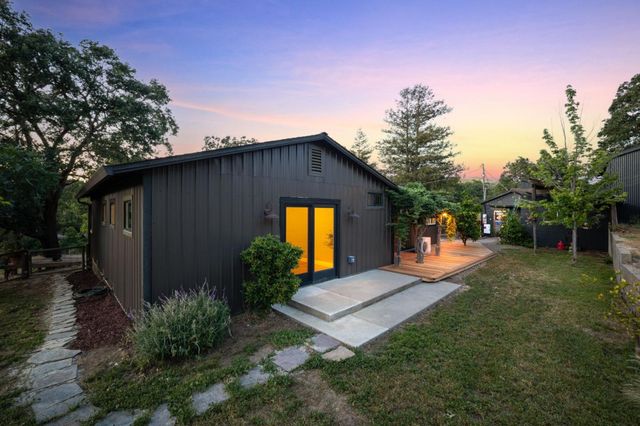 3150 Day Road, Gilroy, CA 95020