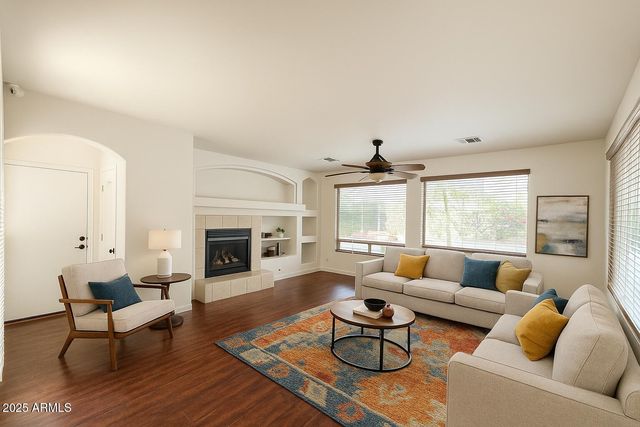 29610 N 21st Drive, Phoenix, AZ 85085