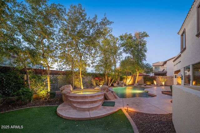 29610 N 21st Drive, Phoenix, AZ 85085