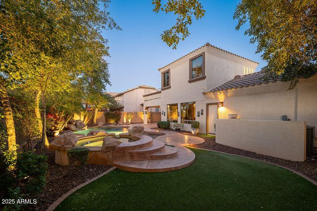 29610 N 21st Drive, Phoenix, AZ 85085