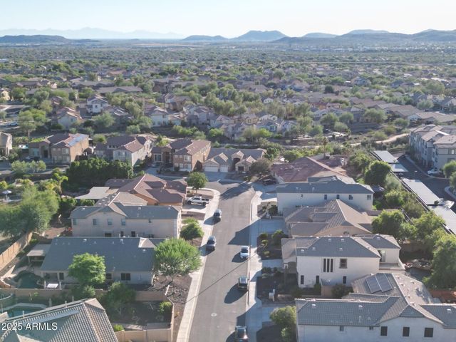 29610 N 21st Drive, Phoenix, AZ 85085