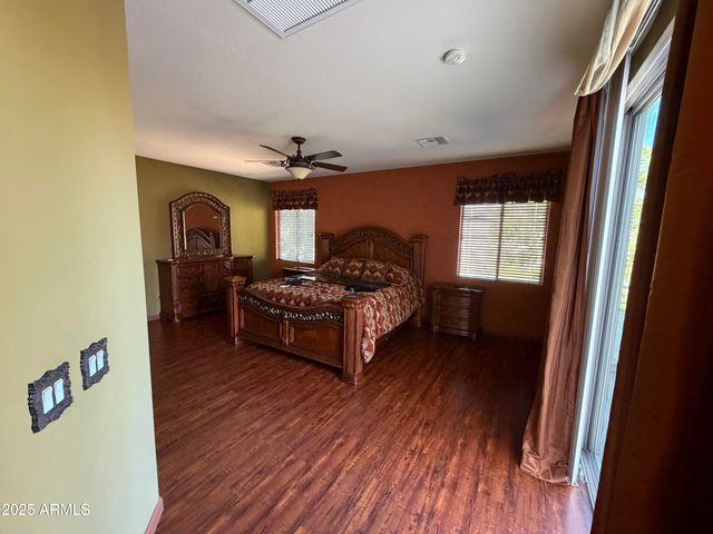 29610 N 21st Drive, Phoenix, AZ 85085