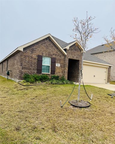 903 Emerald Gate Drive, Princeton, TX 75407
