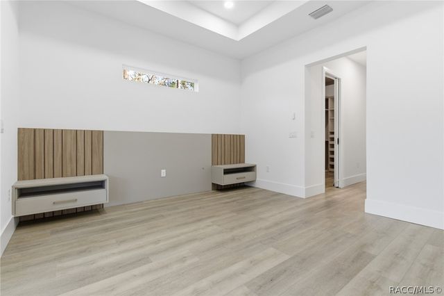 3889 W Hampshire Boulevard, Dunnellon, FL 34433