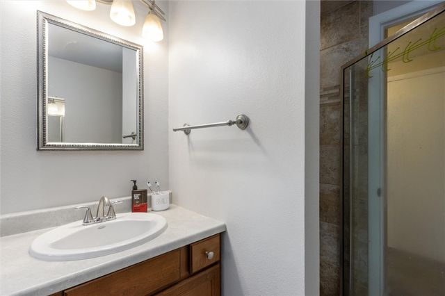 204 Tam Oshanter Road, Billings, MT 59105