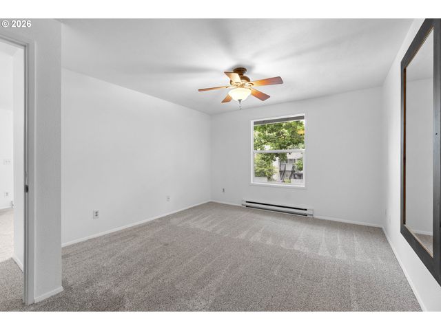 5488 Sw ALGER Ave I-10, Beaverton, OR 97005