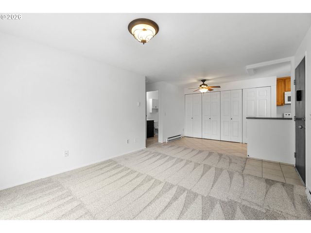 5488 Sw ALGER Ave I-10, Beaverton, OR 97005
