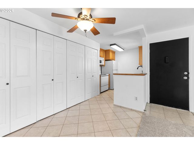 5488 Sw ALGER Ave I-10, Beaverton, OR 97005