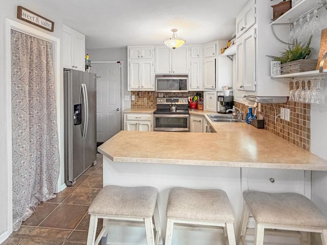 107 Donita Avenue, Marshall, MN 56258