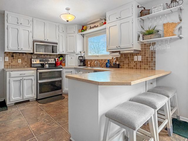 107 Donita Avenue, Marshall, MN 56258