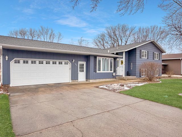 107 Donita Avenue, Marshall, MN 56258