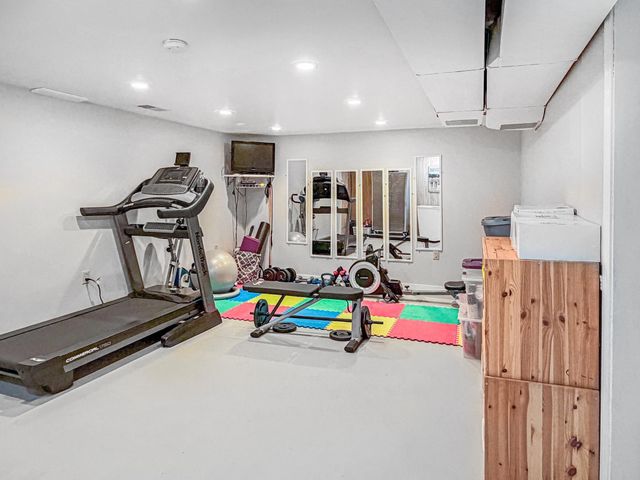 107 Donita Avenue, Marshall, MN 56258