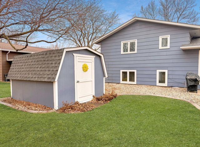 107 Donita Avenue, Marshall, MN 56258