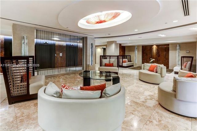 2555 Collins Ave 506, Miami Beach, FL 33140