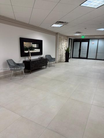 2555 Collins Ave 506, Miami Beach, FL 33140