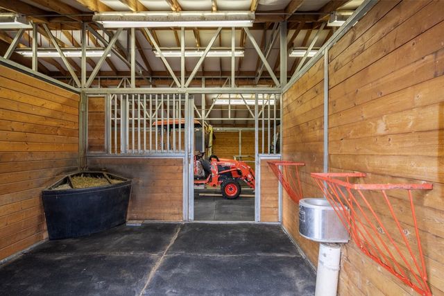 1709 W Cinnibar Ln, Spokane, WA 99224