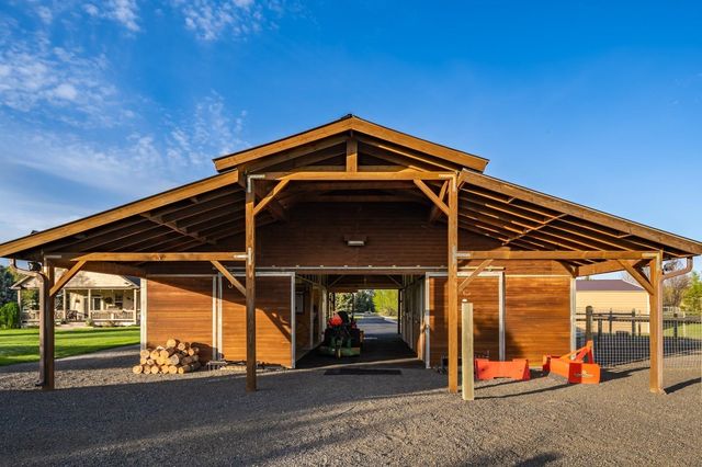 1709 W Cinnibar Ln, Spokane, WA 99224