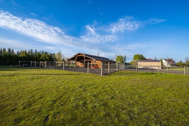 1709 W Cinnibar Ln, Spokane, WA 99224