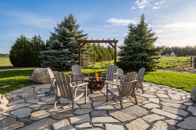 1709 W Cinnibar Ln, Spokane, WA 99224