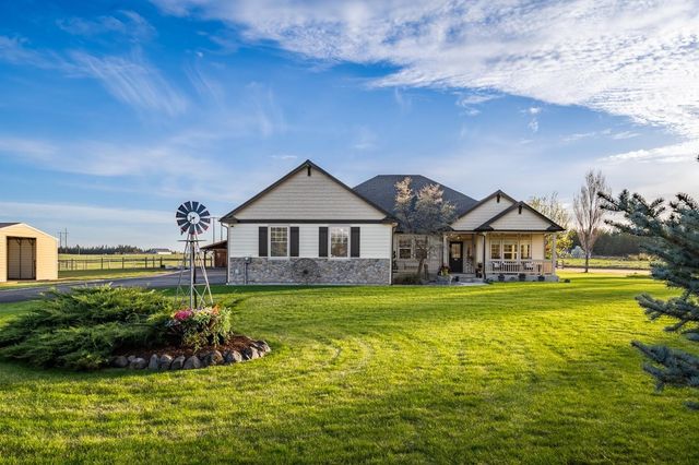 1709 W Cinnibar Ln, Spokane, WA 99224