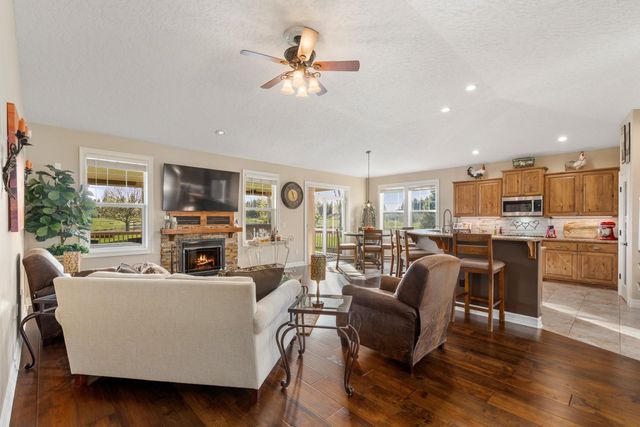 1709 W Cinnibar Ln, Spokane, WA 99224