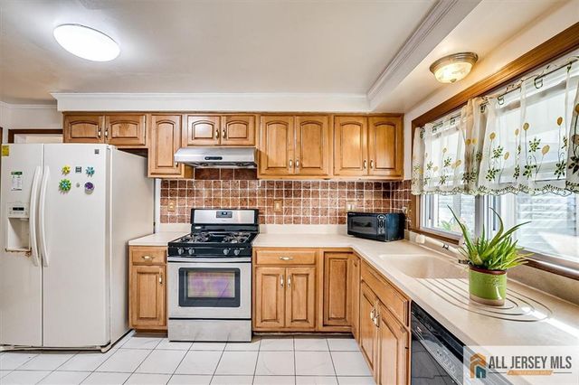 116 Graham Street, Highland Park, NJ 08904