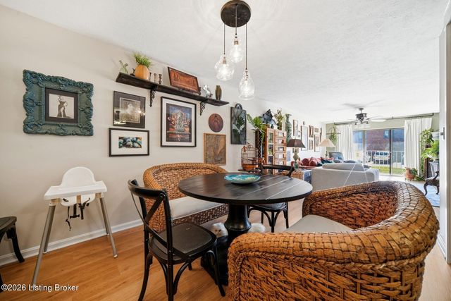 3030 Breckenridge Ln 118, Louisville, KY 40220