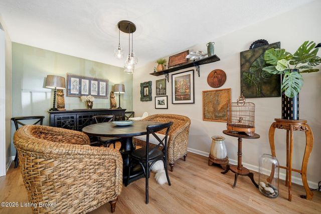 3030 Breckenridge Ln 118, Louisville, KY 40220