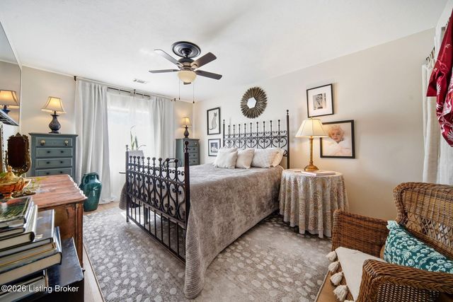 3030 Breckenridge Ln 118, Louisville, KY 40220