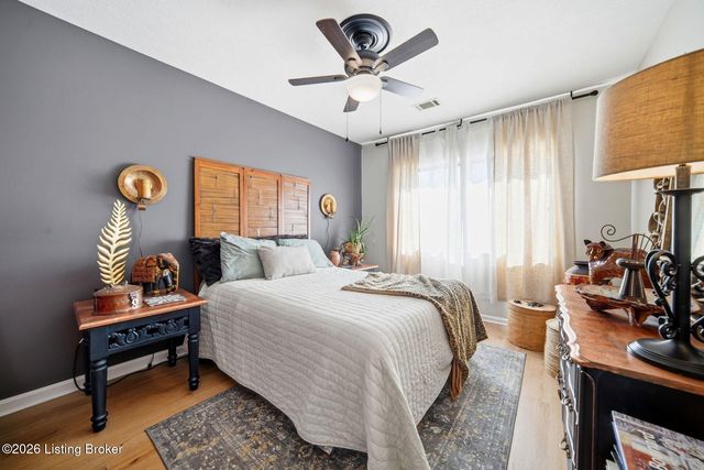 3030 Breckenridge Ln 118, Louisville, KY 40220