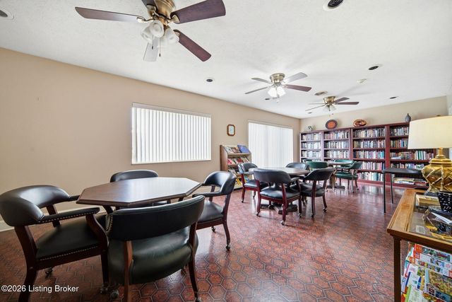 3030 Breckenridge Ln 118, Louisville, KY 40220