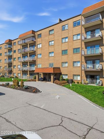 3030 Breckenridge Ln 118, Louisville, KY 40220