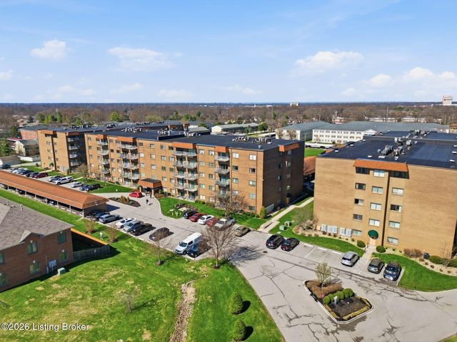 3030 Breckenridge Ln 118, Louisville, KY 40220