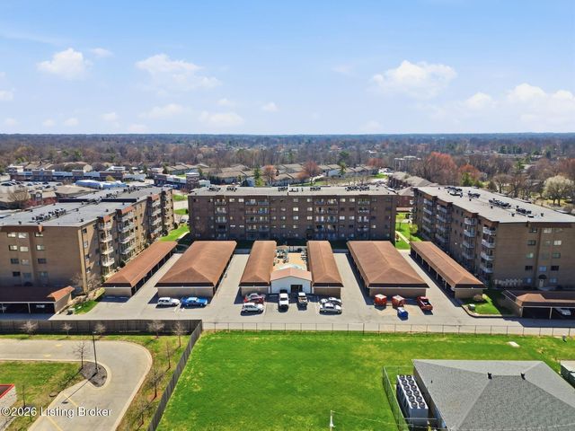 3030 Breckenridge Ln 118, Louisville, KY 40220