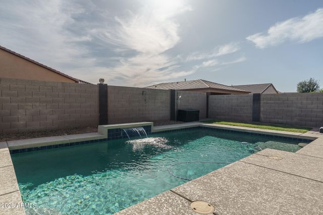 25660 N DESERT MESA Drive, Surprise, AZ 85387