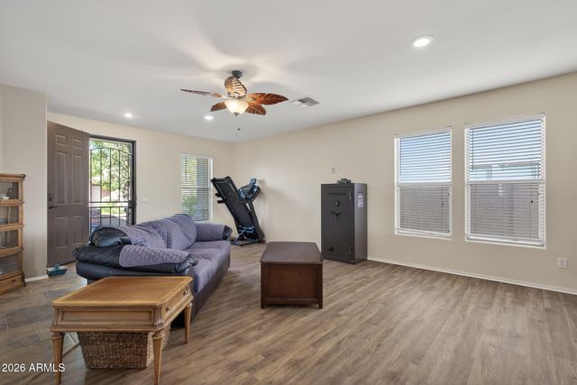 25660 N DESERT MESA Drive, Surprise, AZ 85387