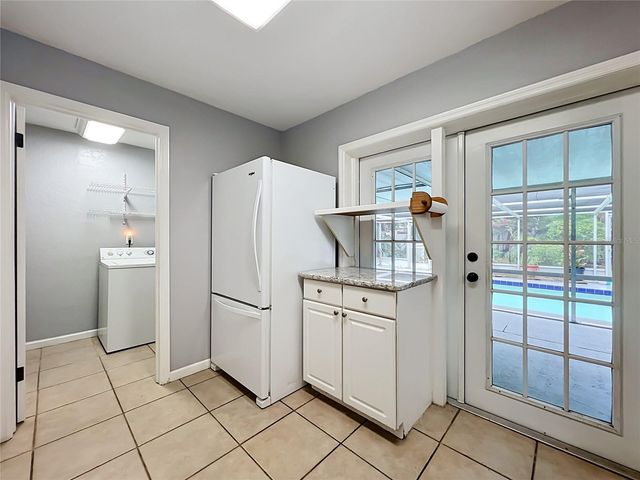 300 PINECREST ROAD, Mount Dora, FL 32757