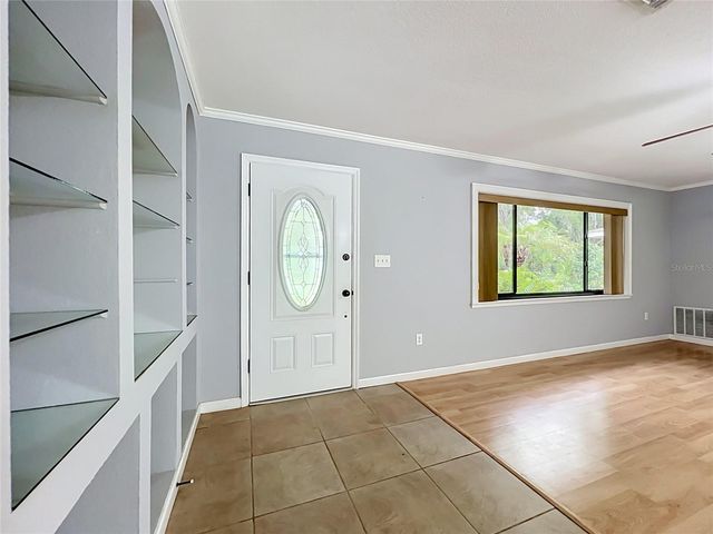 300 PINECREST ROAD, Mount Dora, FL 32757