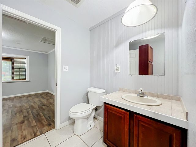 300 PINECREST ROAD, Mount Dora, FL 32757