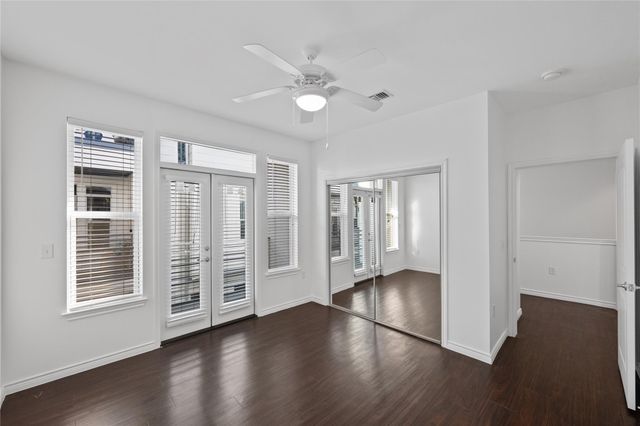 2606 Wilson ST 1104, Austin, TX 78704