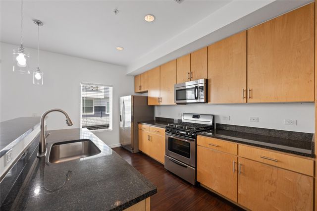 2606 Wilson ST 1104, Austin, TX 78704