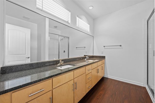 2606 Wilson ST 1104, Austin, TX 78704