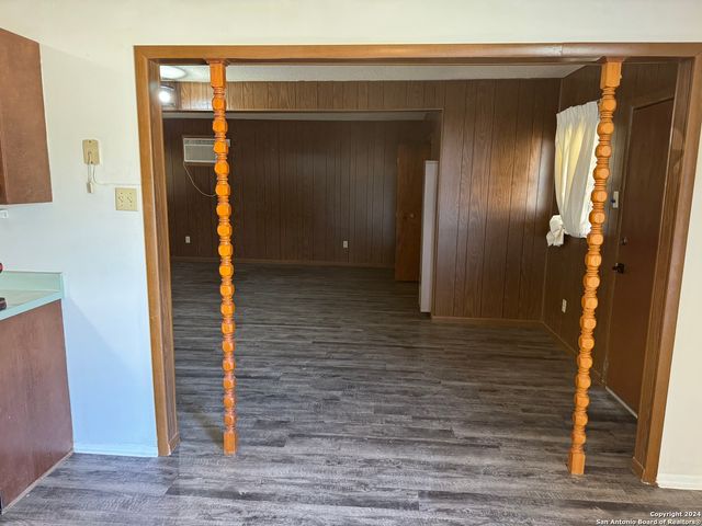 6143 Cedar Valley, San Antonio, TX 78242