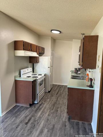 6143 Cedar Valley, San Antonio, TX 78242