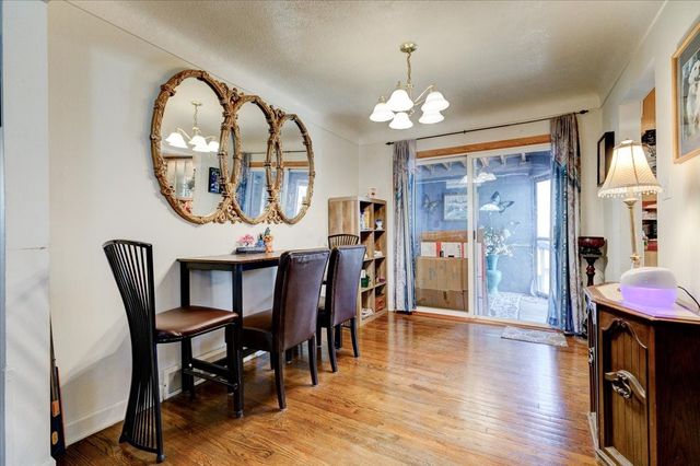 300 Hughes Avenue, Des Moines, IA 50315