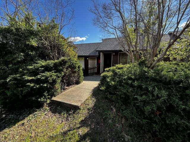 1801 Parallel Street, Shasta Lake, CA 96019