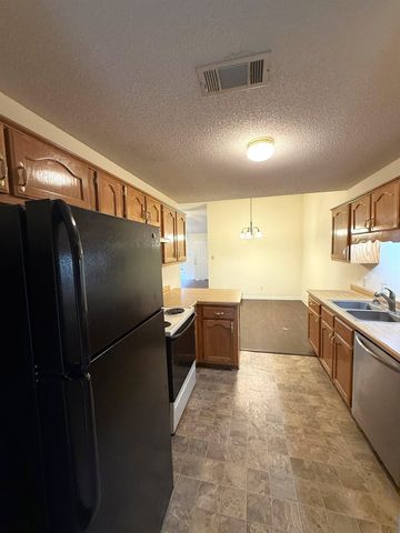 6893 CENTURY OAKS DR, Unincorporated, TN 38018